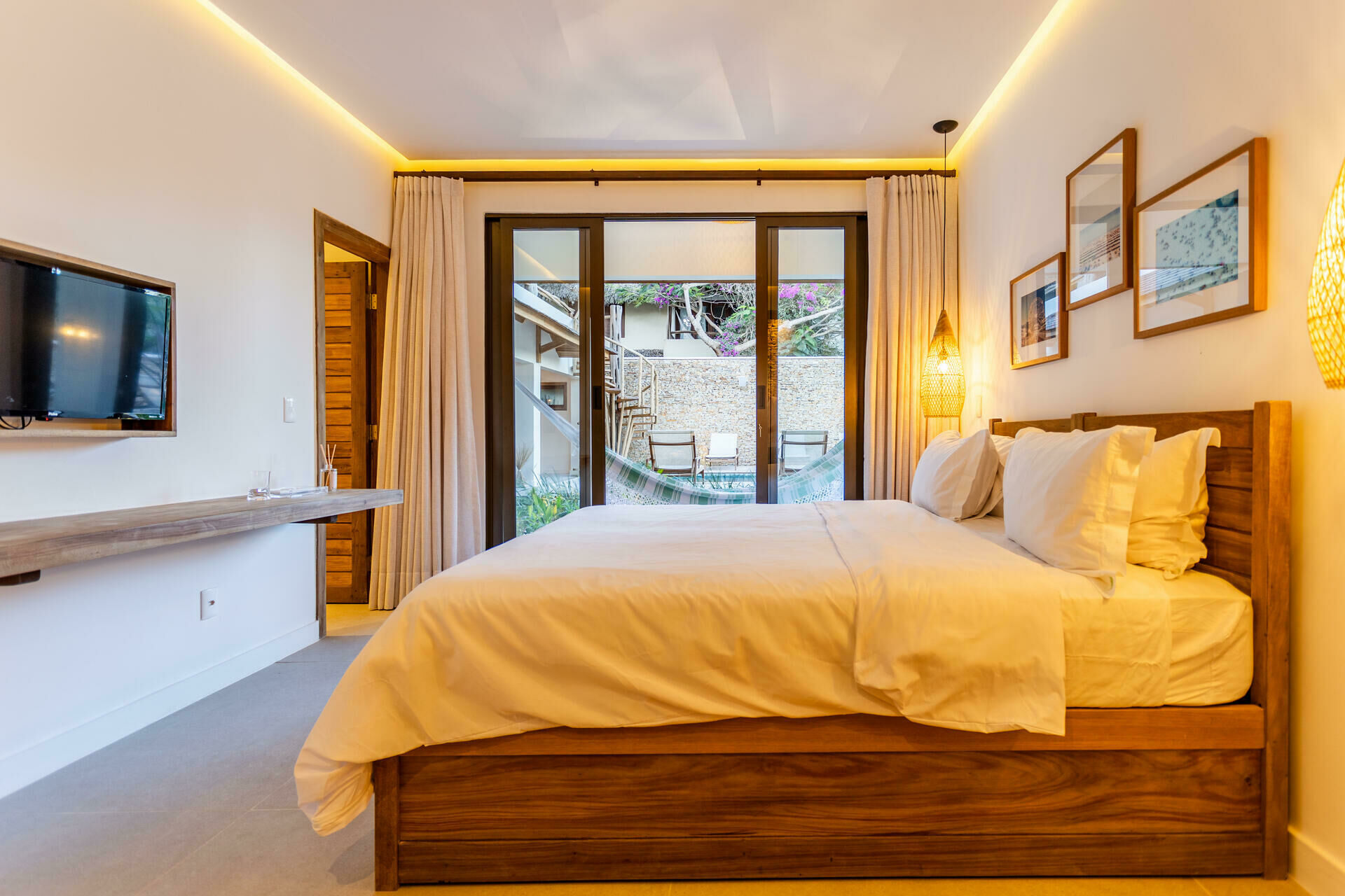 Villa Florens   Quarto Térreo 01 -  Foto Thiago Faquineli-6